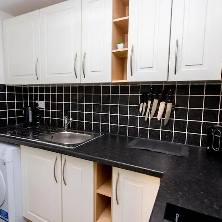 Flat 1 Sunnyside Contractor Long By Shortstayuk